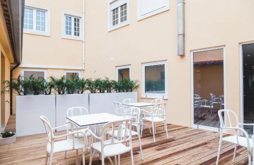Aveiro Hotel | Hotel Aveiro Center by Alboi Group