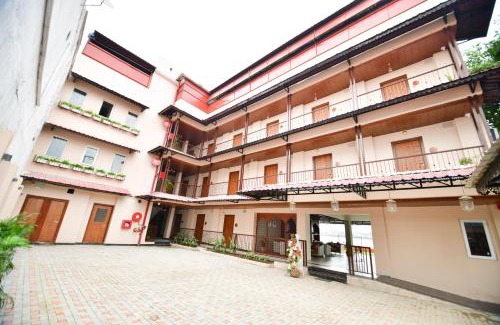 Varanasi Hotel | Hotel Aviral Ganga