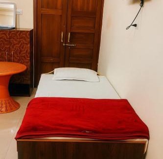 Jabalpur Hotel | Hotel Ayushman Grand