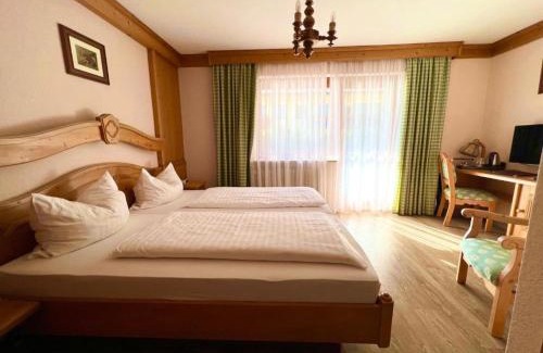 Schoenau am Koenigssee Hotel | Hotel Bärenstüberl