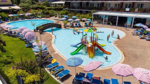 San Benedetto di Lugana Hotel | Hotel Bella Italia