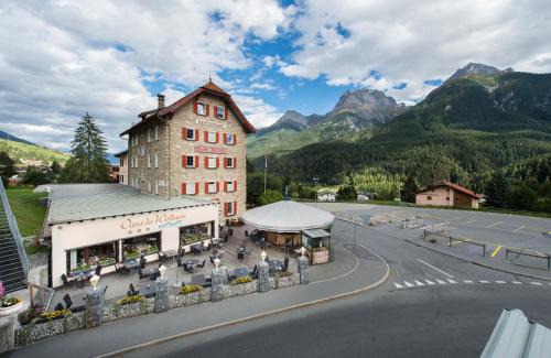 Engadin Scoul Hotel | Hotel Bellaval Scuol