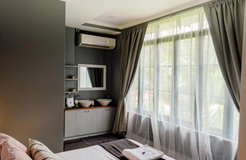 Plaridel Hotel | Hotel Bijoux