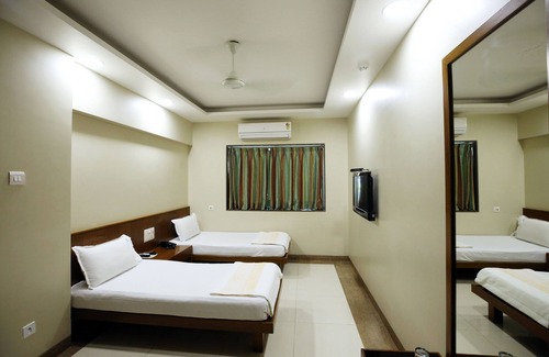 Prabhadevi Hotel | Hotel Bombay International