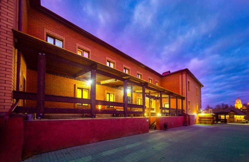 Vyazma Hotel | Hotel Bourgois