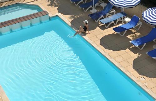 Saint-Raphael Hotel | Hotel Brise de Mer - Piscine intérieure & extérieure
