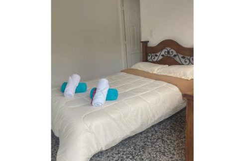 La Vega Hotel | Hotel Cafetero Valparaíso