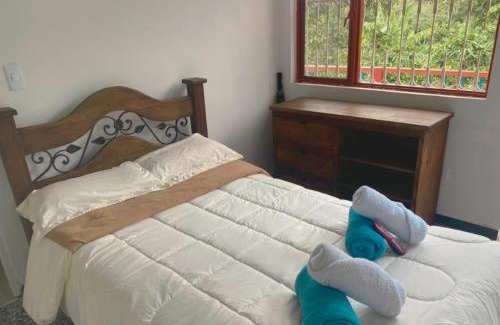 La Vega Hotel | Hotel Cafetero Valparaíso