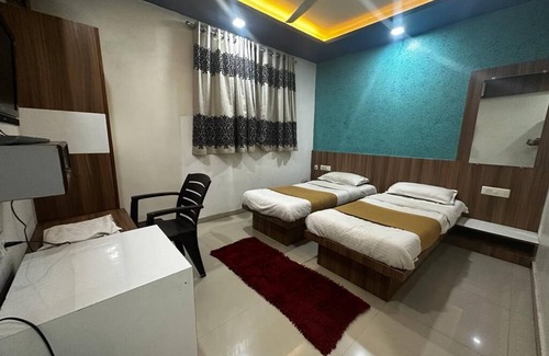 Gandhinagar House | HOTEL CAPITAL