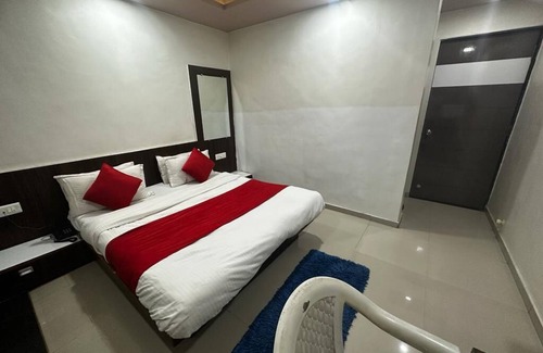 Gandhinagar House | HOTEL CAPITAL