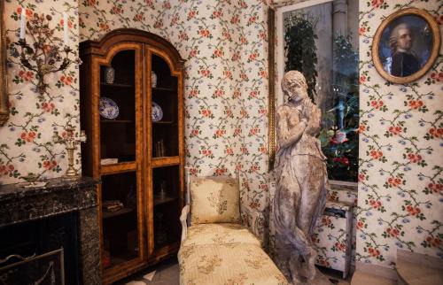 Saint-Gervais Hotel | Hotel Caron de Beaumarchais