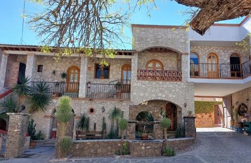 Bernal Hotel | Hotel Casa Caro