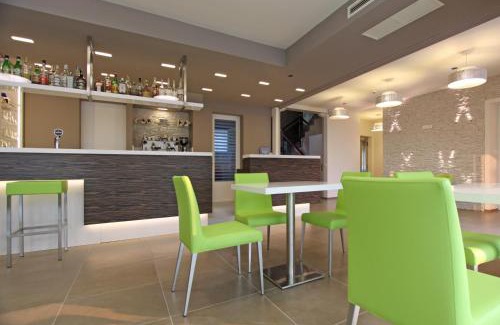 Malcesine Hotel | Hotel Casa Serena