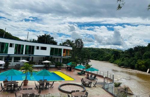 Melgar Hotel | Hotel Cascada Cristalina