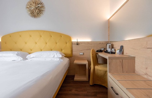 Castel San Pietro Terme Hotel | Hotel Castello