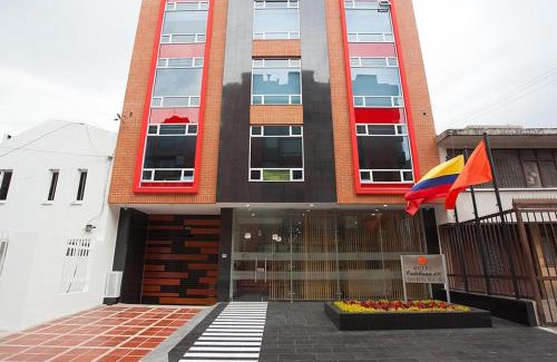 La Castellana Hotel | Hotel Castellana 100 Bogota By Hoteles Confort 80