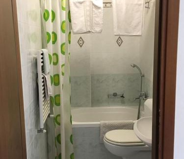 San Fedele Intelvi Hotel | Hotel Cavaria