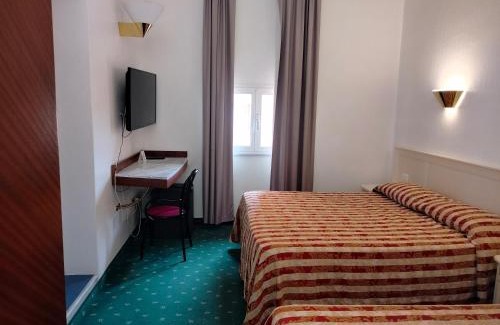 Piombino Hotel | Hotel Centrale