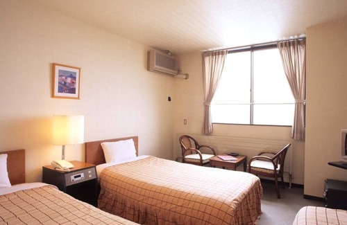 Yamanouchi Hotel | Hotel Chalet-Ryuo