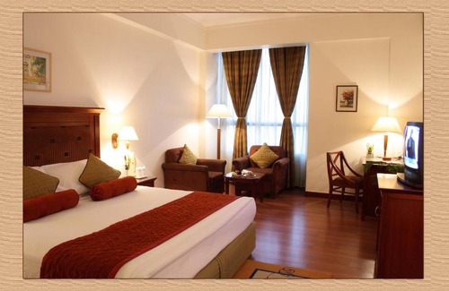 Pitampura Hotel | Hotel City Park