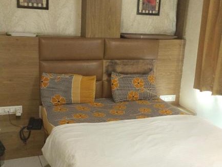 Ahmedabad Hotel | Hotel City Pulse