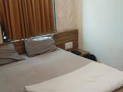 Ahmedabad Hotel | Hotel City Pulse