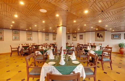Bemloi Hotel | Hotel Combermere