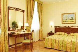 Pre Hotel | Hotel Continental Genova