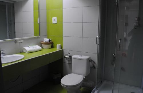 Drobeta-Turnu Severin Hotel | Hotel Corona