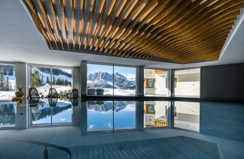 Corvara in Badia Hotel | Hotel Costes