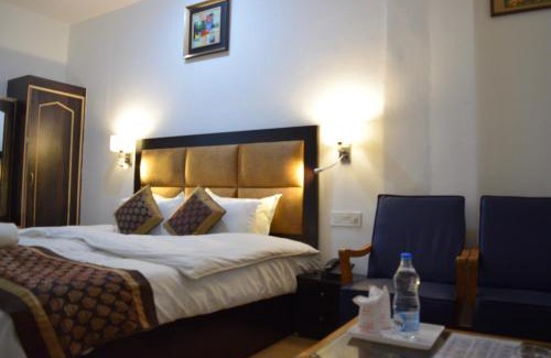 Kargil Hotel | Hotel D'Zojila