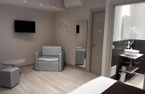 Brenzone sul Garda Hotel | Hotel Danieli La Castellana lago di Garda