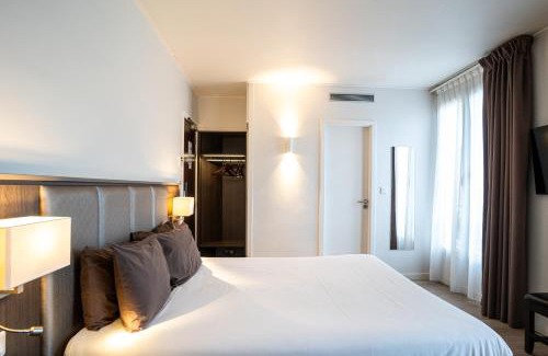 Quartier des Grandes-Carrieres Hotel | Hotel de Flore - Montmartre