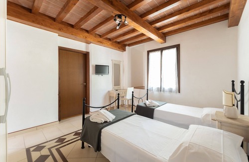 Procchio Hotel | Hotel Delfino