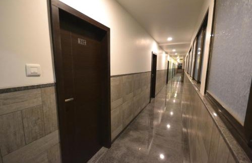 Shirdi Hotel | Hotel Dhantara