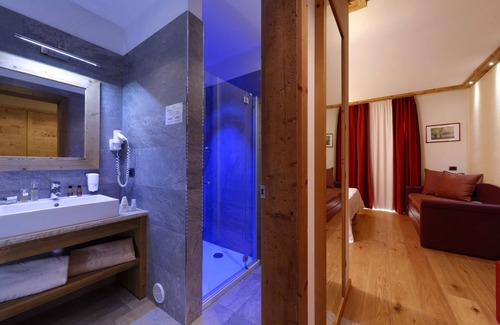 Madonna di Campiglio Hotel | Hotel Diana