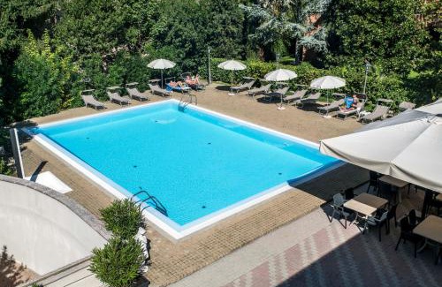 San Benedetto di Lugana Hotel | Hotel Dogana