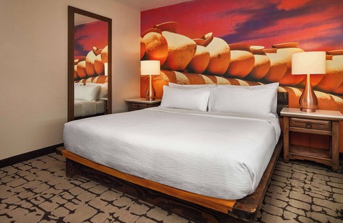 Taos Hotel | Hotel Don Fernando de Taos, Tapestry Collection by Hilton