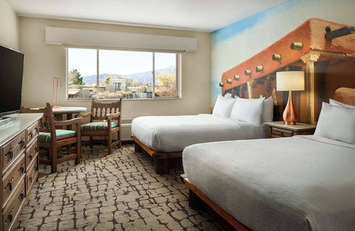 Taos Hotel | Hotel Don Fernando de Taos, Tapestry Collection by Hilton