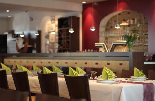Vohenstrauss Hotel | Hotel Drei Lilien