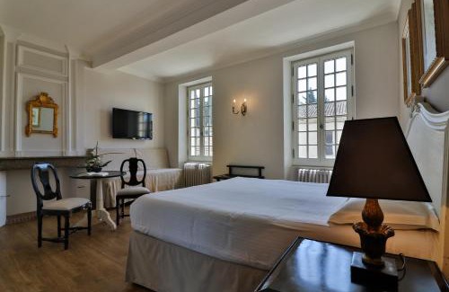 Visan Hotel | Hotel Du Midi
