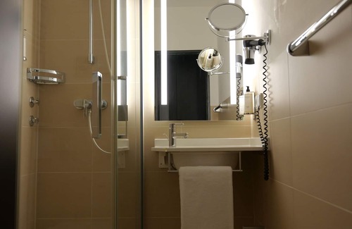 Uhlenhorst Hotel | Hotel du Nord Alster