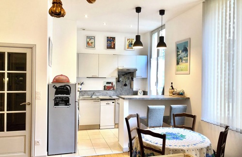 Thermal Apartment | HOTEL DU PORTUGAL - Ideal for curists - heart of Vichy - Unesco World Heritage site