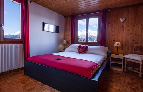 Saint-Pierre-de-Clages Hotel | Hotel Edelweiss