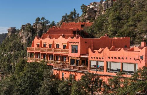 El Divisadero Hotel | Hotel El Mirador - Balderrama Hotel Collection