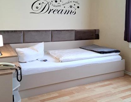 Prester Hotel | Hotel ELBRIVERA Alt Prester