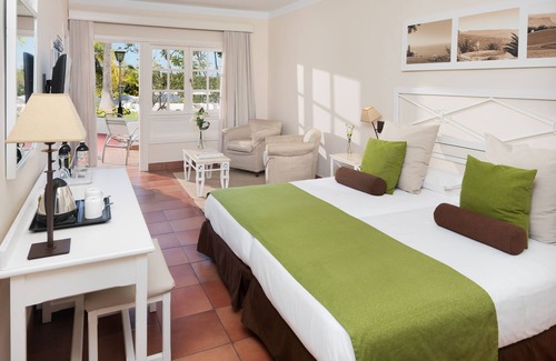 Laguna de Santiago Hotel | Hotel Jardín Tecina