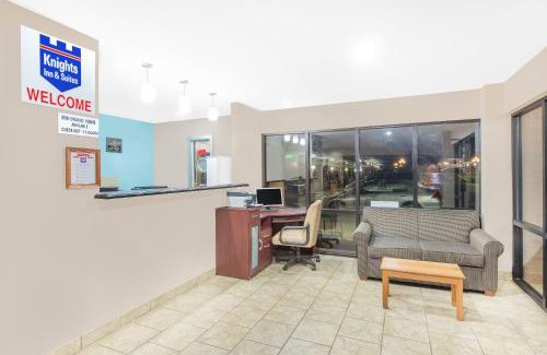 Fort Mc Clellan Hotel | Hotel Express Anniston/Oxford