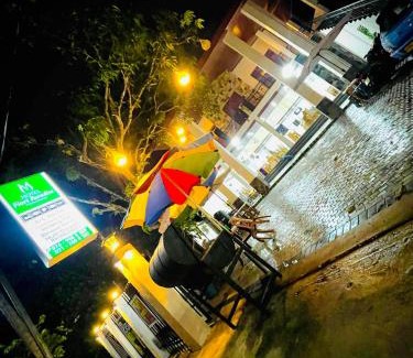 New Town Hotel | Hotel Fiori Paradise