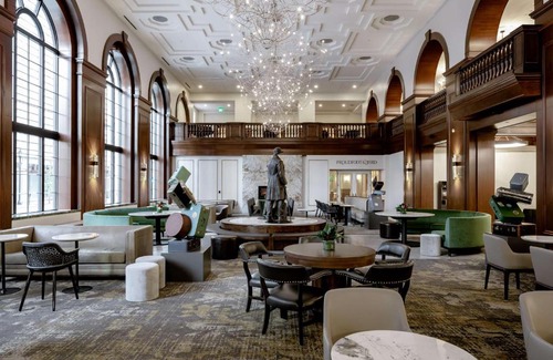 Downtown Des Moines Hotel | Hotel Fort Des Moines, Curio Collection By Hilton